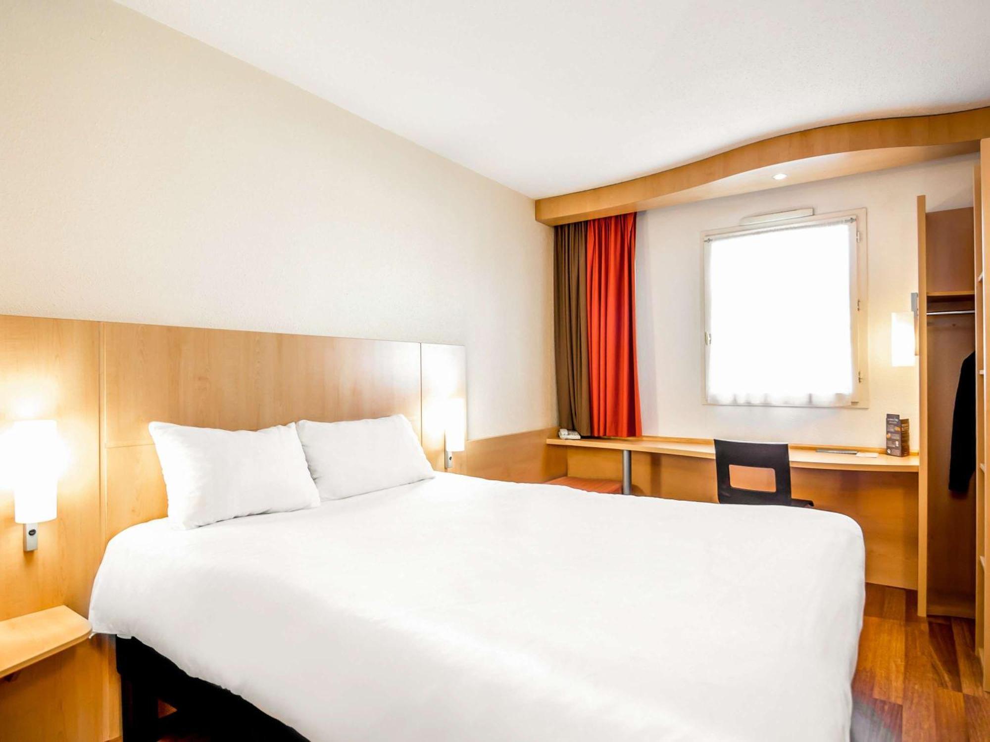 Ibis Montauban Hotell Exteriör bild